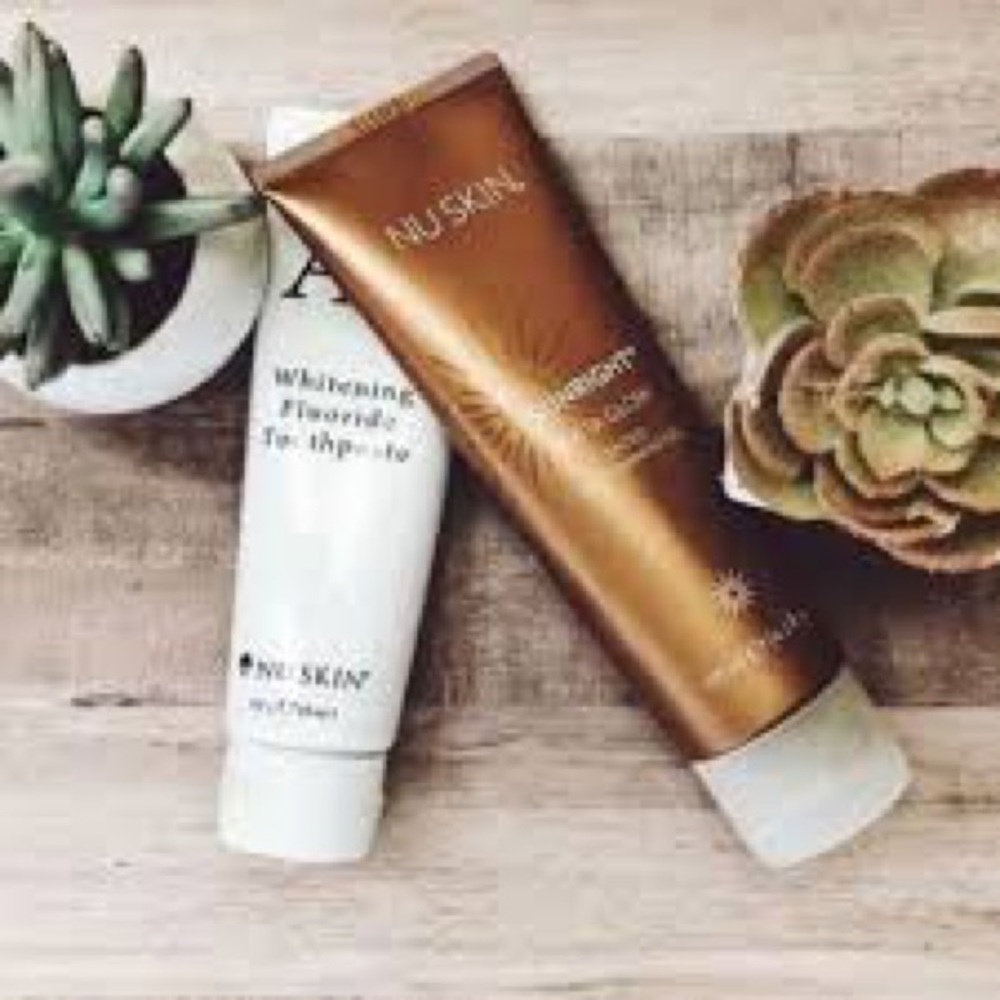 Nu Skin Sunright Insta Glow Tinted Self Tanning Gel - Picture 11 of 11